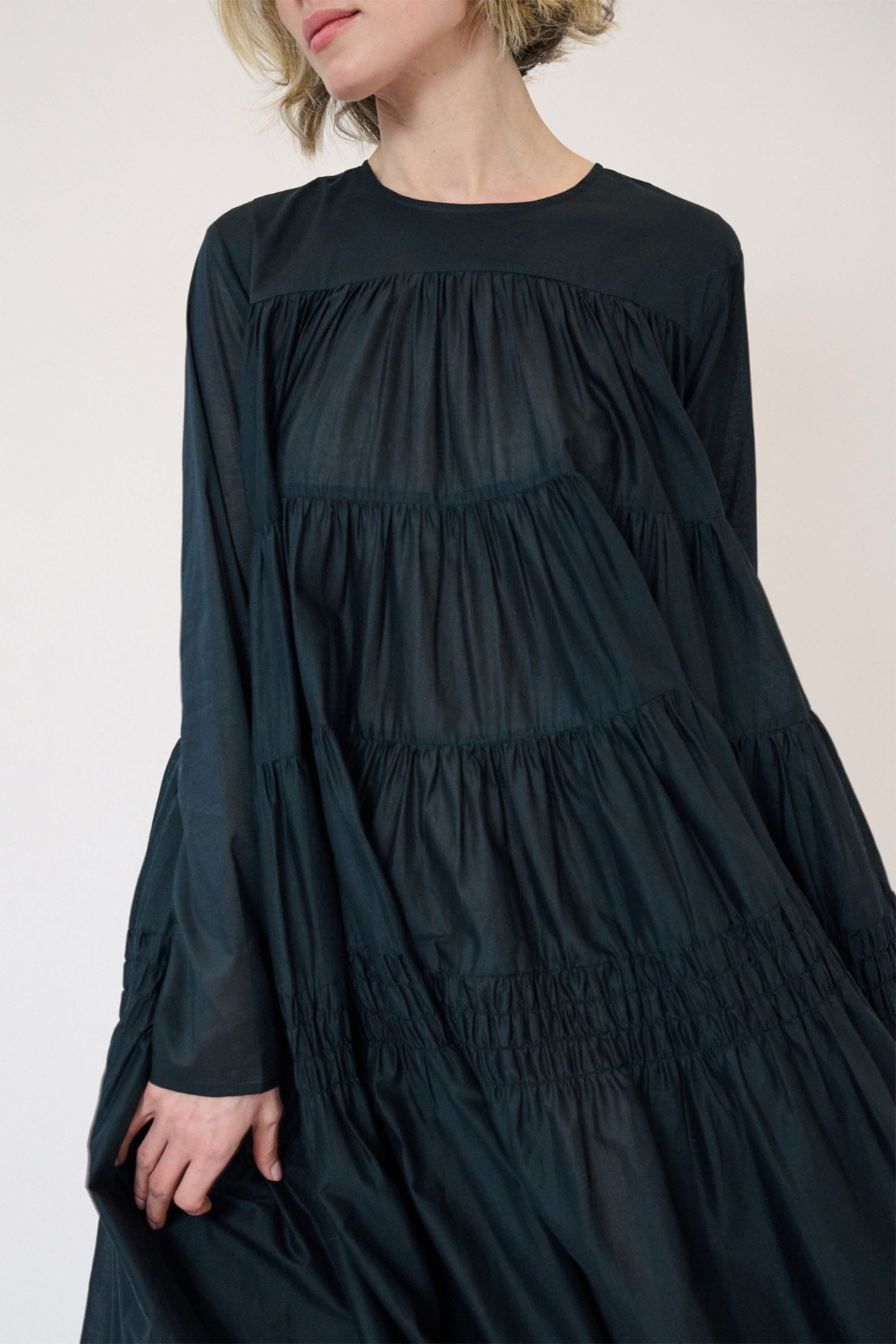 【最終】merlette マーレット soliman midi ワンピース 先行受注】SOLIMAN MIDI｜New Arrivals｜Merlette(マーレット