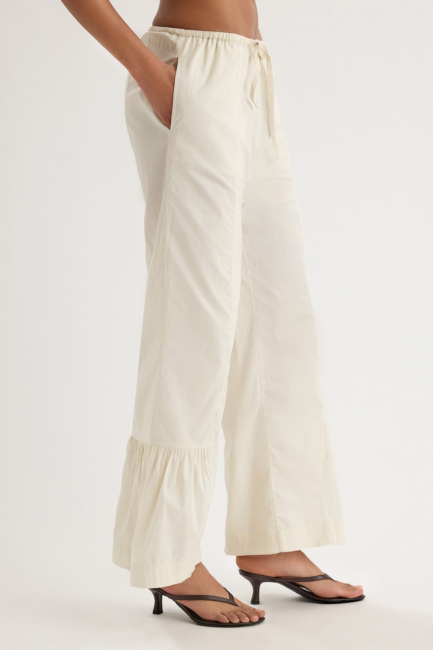 O White